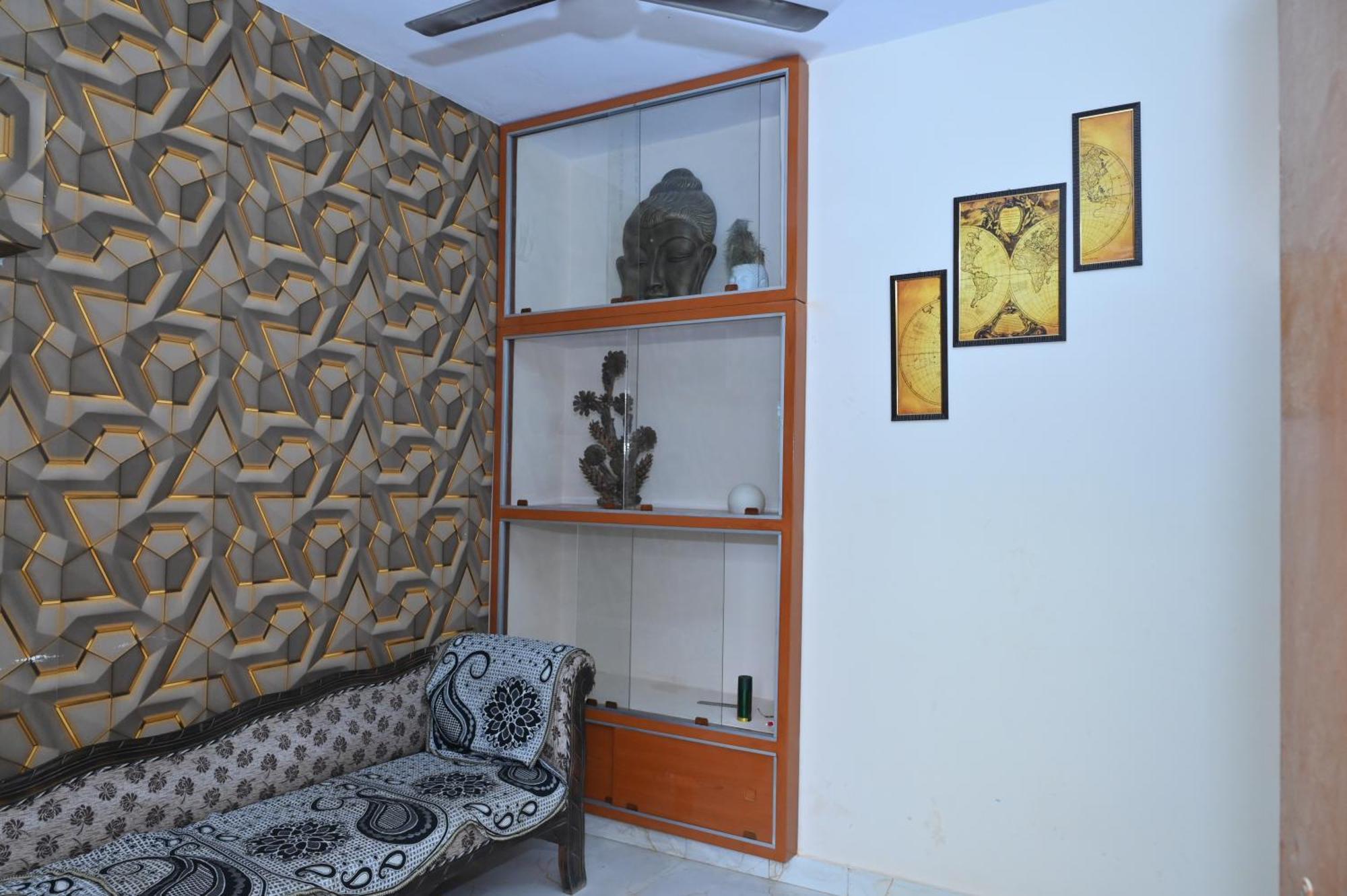 Privyrooms 戈勒克布尔 外观 照片