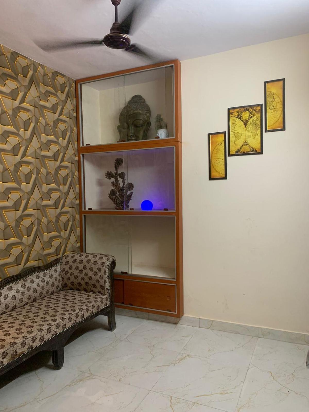 Privyrooms 戈勒克布尔 外观 照片